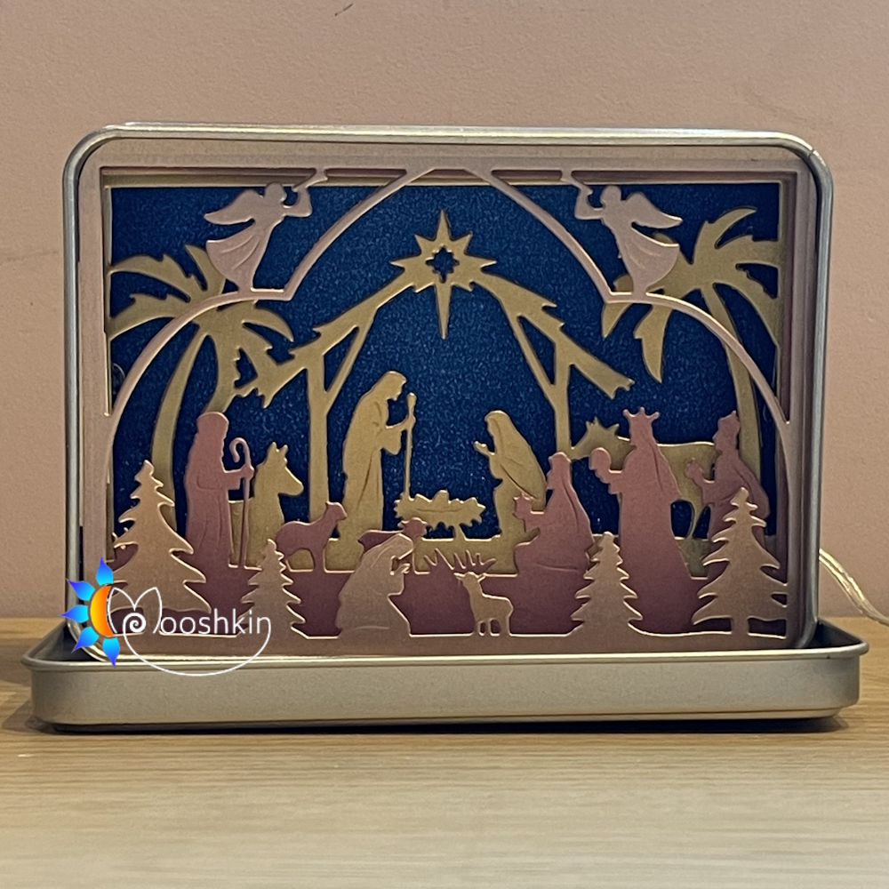 Handmade Christmas decoration: Tinter Wonderland Six - O Come Let Us Adore Him - Image 2