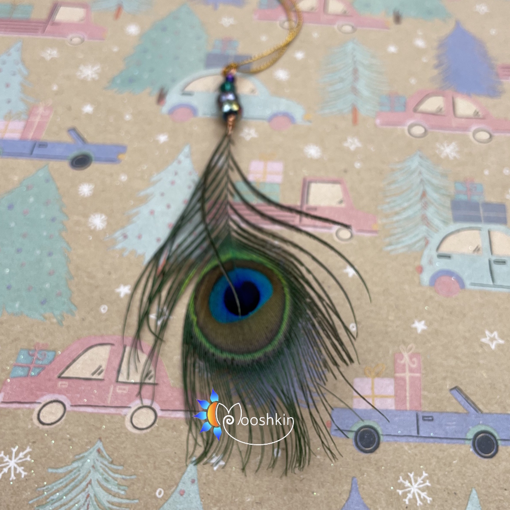'Lucky bag' of handmade Christmas decorations - Image 4