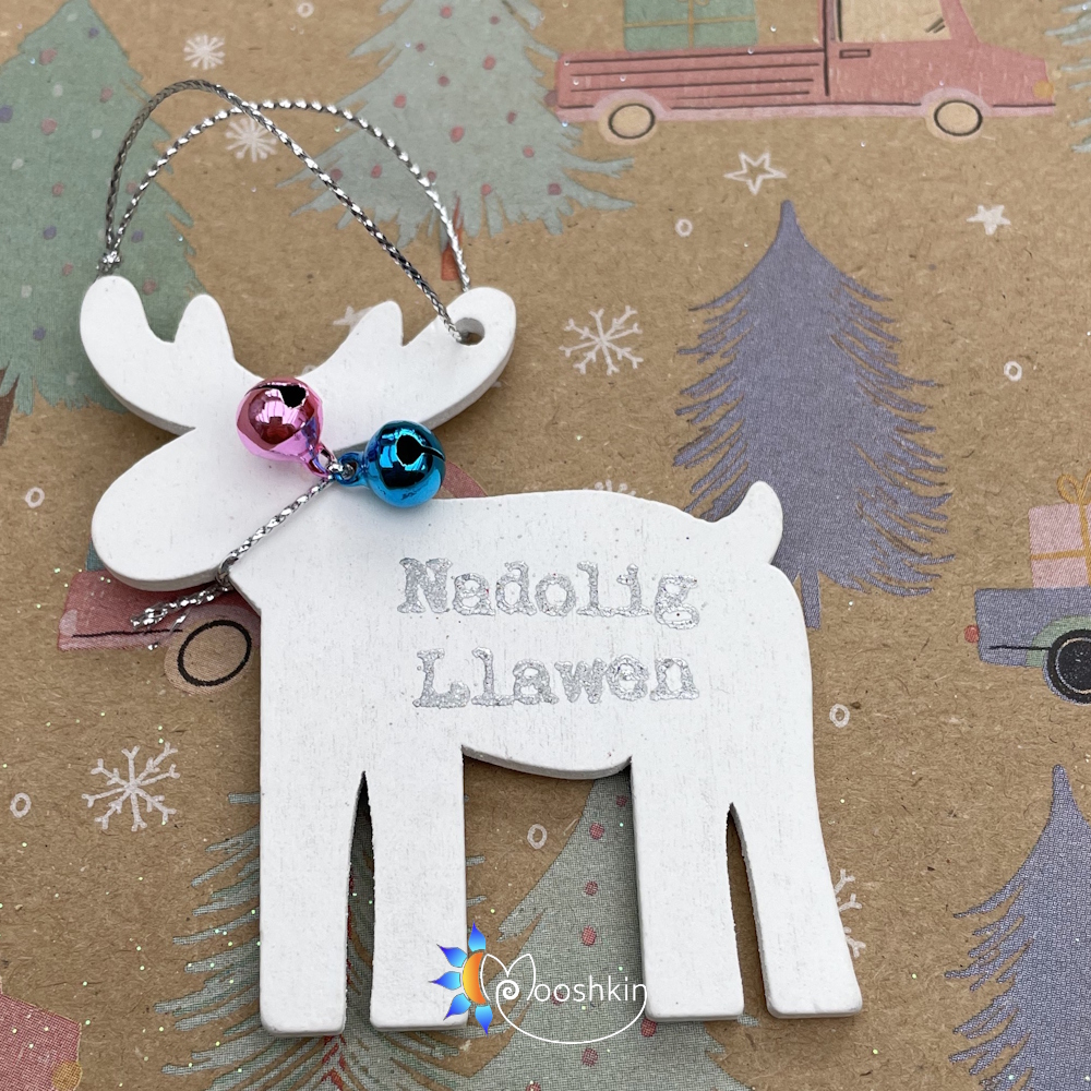 'Lucky bag' of handmade Christmas decorations - Image 9