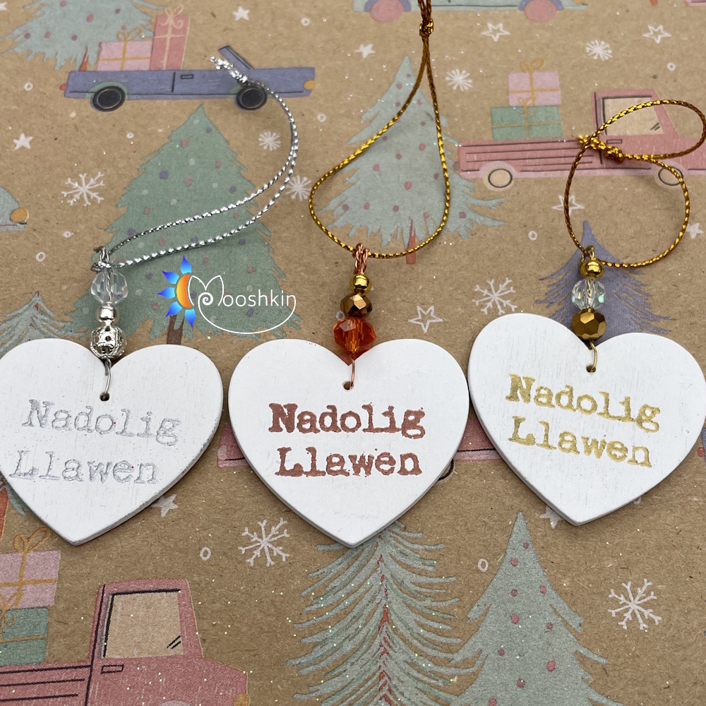 'Lucky bag' of handmade Christmas decorations - Image 10